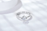 Cincin Moissanite 1CT 4-Prong Nama Eksklusif yang Dapat Disesuaikan